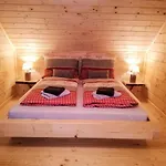 Huette Buchfink By Interhome *