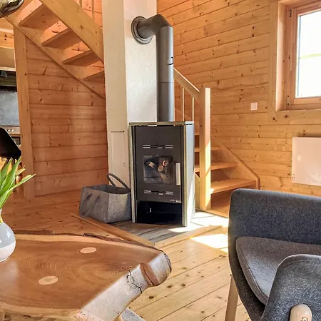 Huette Buchfink By Interhome Alpehytte Hochrindl